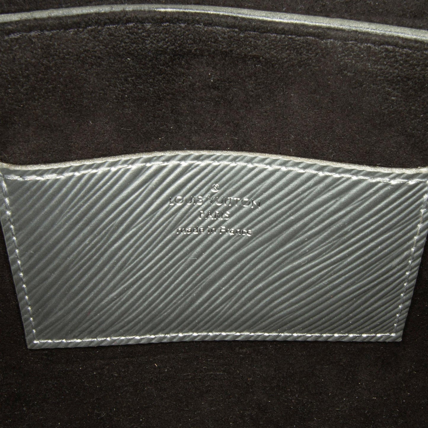 Louis Vuitton Epi Twist PM (SHG-wWGeqF)