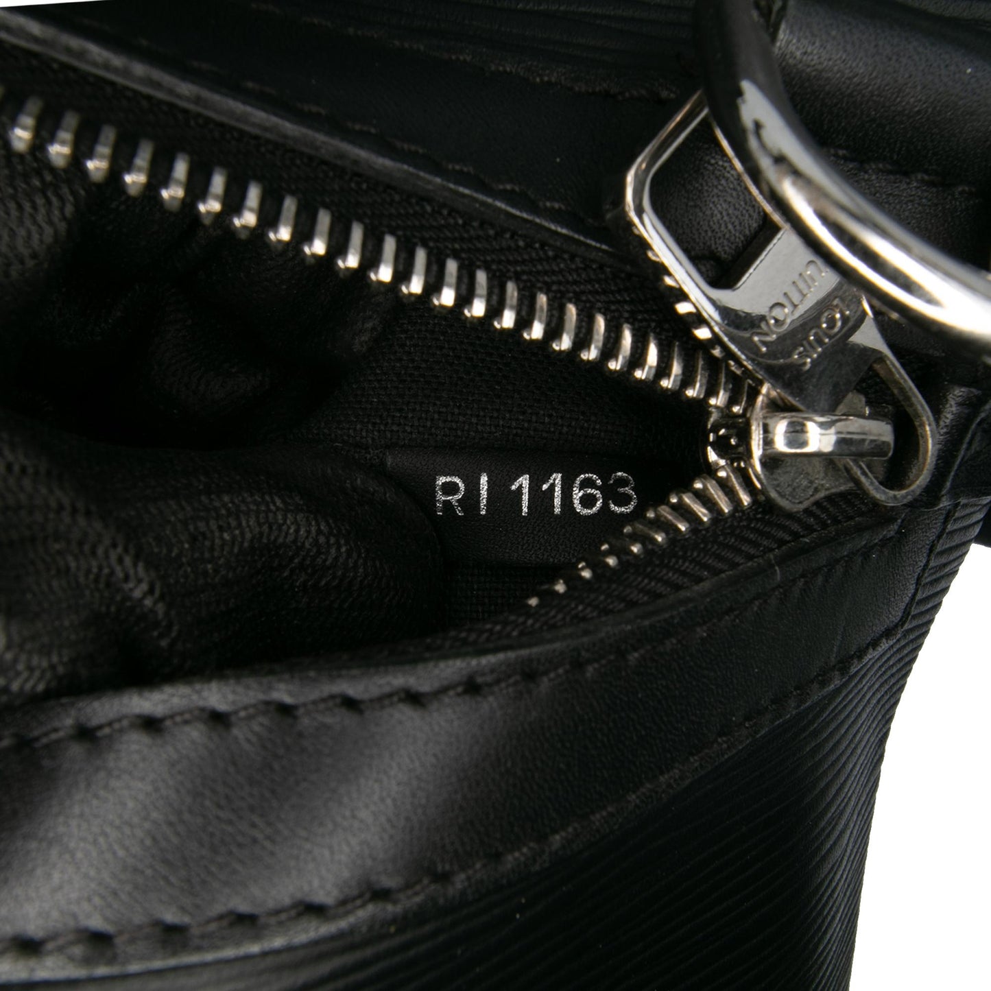 Louis Vuitton Epi Vassili PM