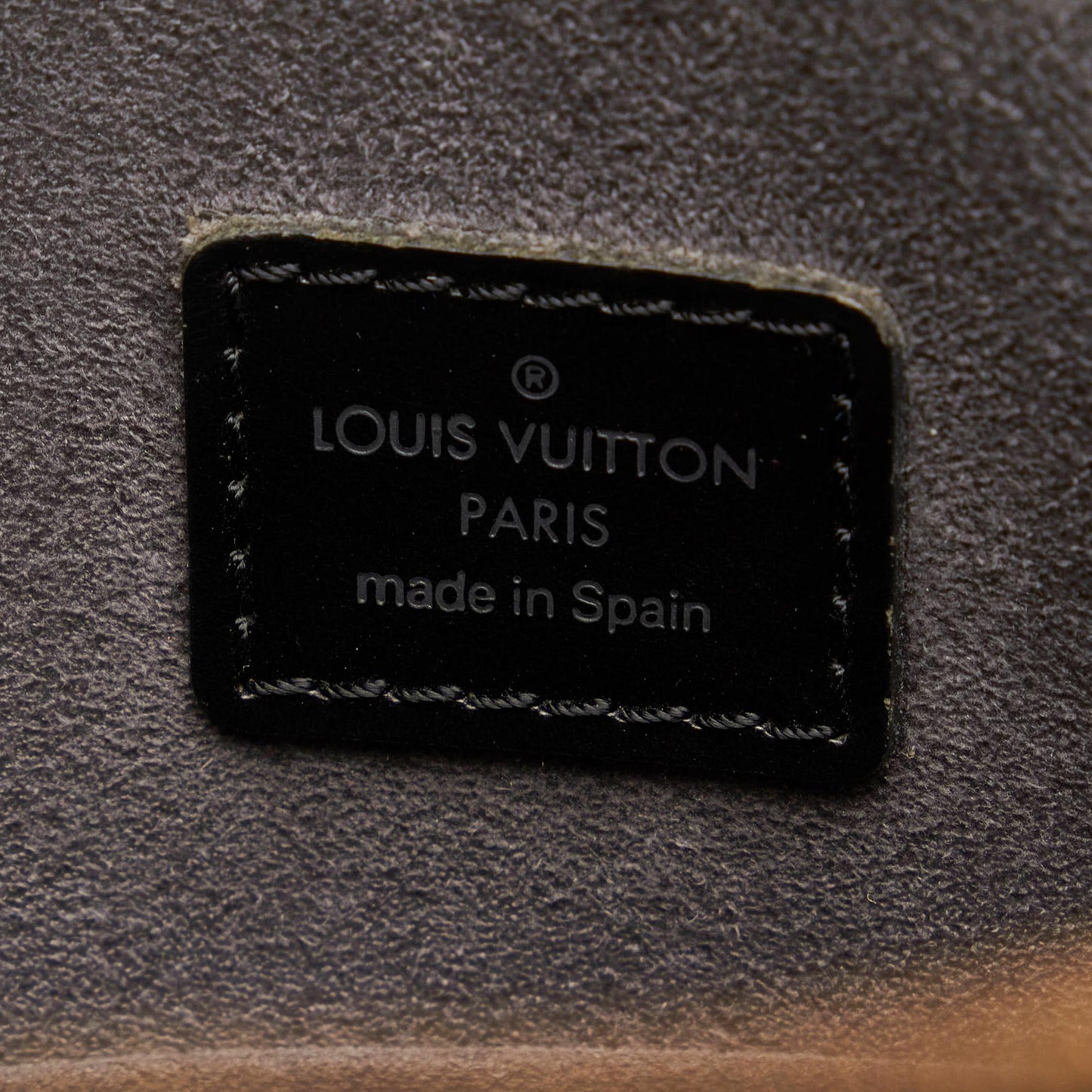 Louis Vuitton Epi Voltaire (SHG-31307)