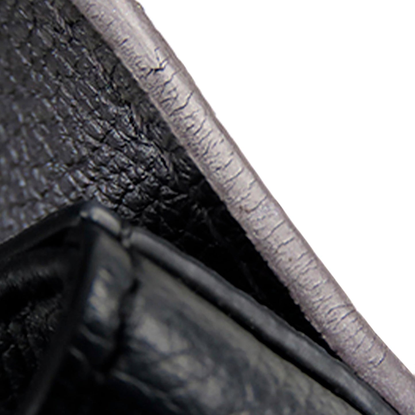 Louis Vuitton Eyelet LockMe II