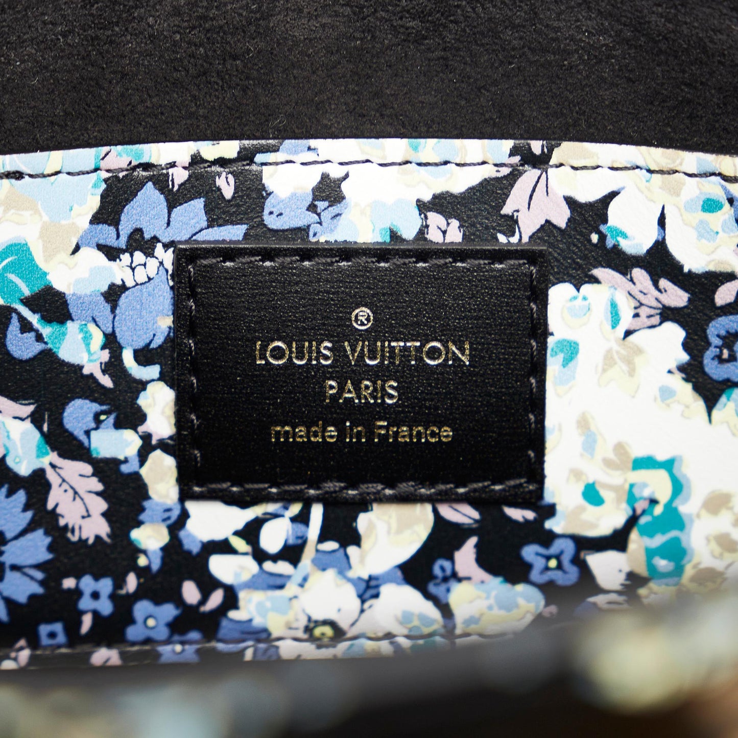 Louis Vuitton Floral Twist MM (SHG-ZGf53X)