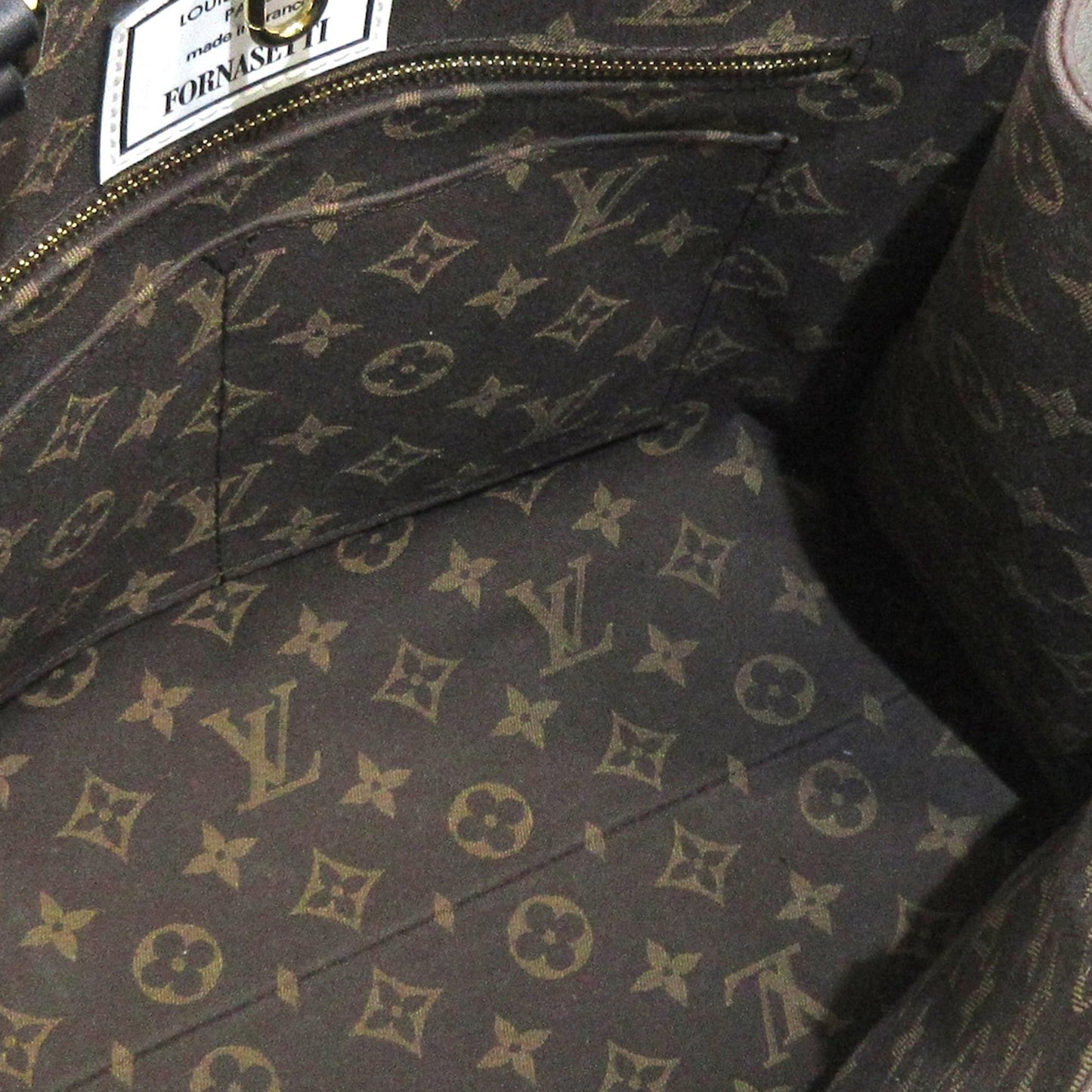 Louis Vuitton Fornasetti Architettura Onthego MM (SHG-ZWgq9H)