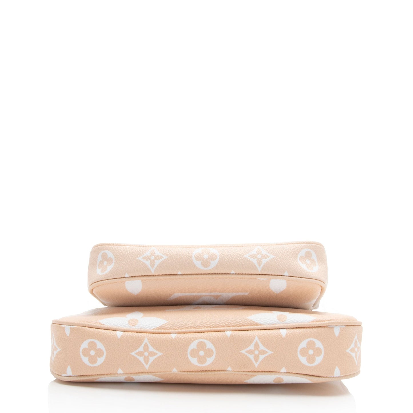 Louis Vuitton Giant Monogram Canvas By The Pool Multi-Pochette Accessoires (SHF-nJ1ZWz)