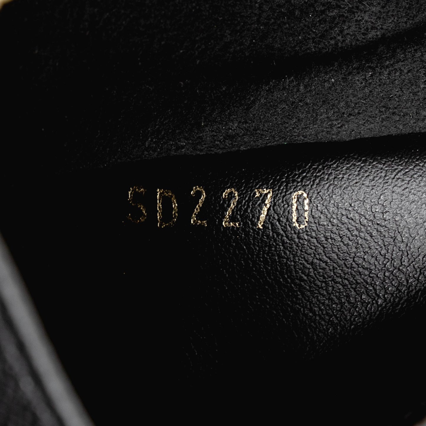 Louis Vuitton Giant Monogram Canvas Double Zip Pochette (SHF-MSaiE4)