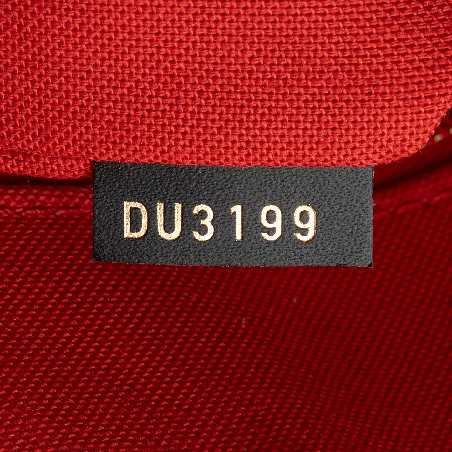 Louis Vuitton Giant Monogram Canvas Onthego GM Tote (SHF-FtrApE)