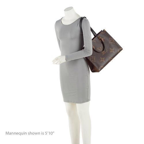 Louis Vuitton Giant Monogram Canvas Onthego MM Tote (SHF-HTs789)
