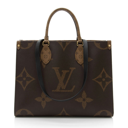 Louis Vuitton Giant Monogram Canvas Onthego MM Tote (SHF-tL87g4)