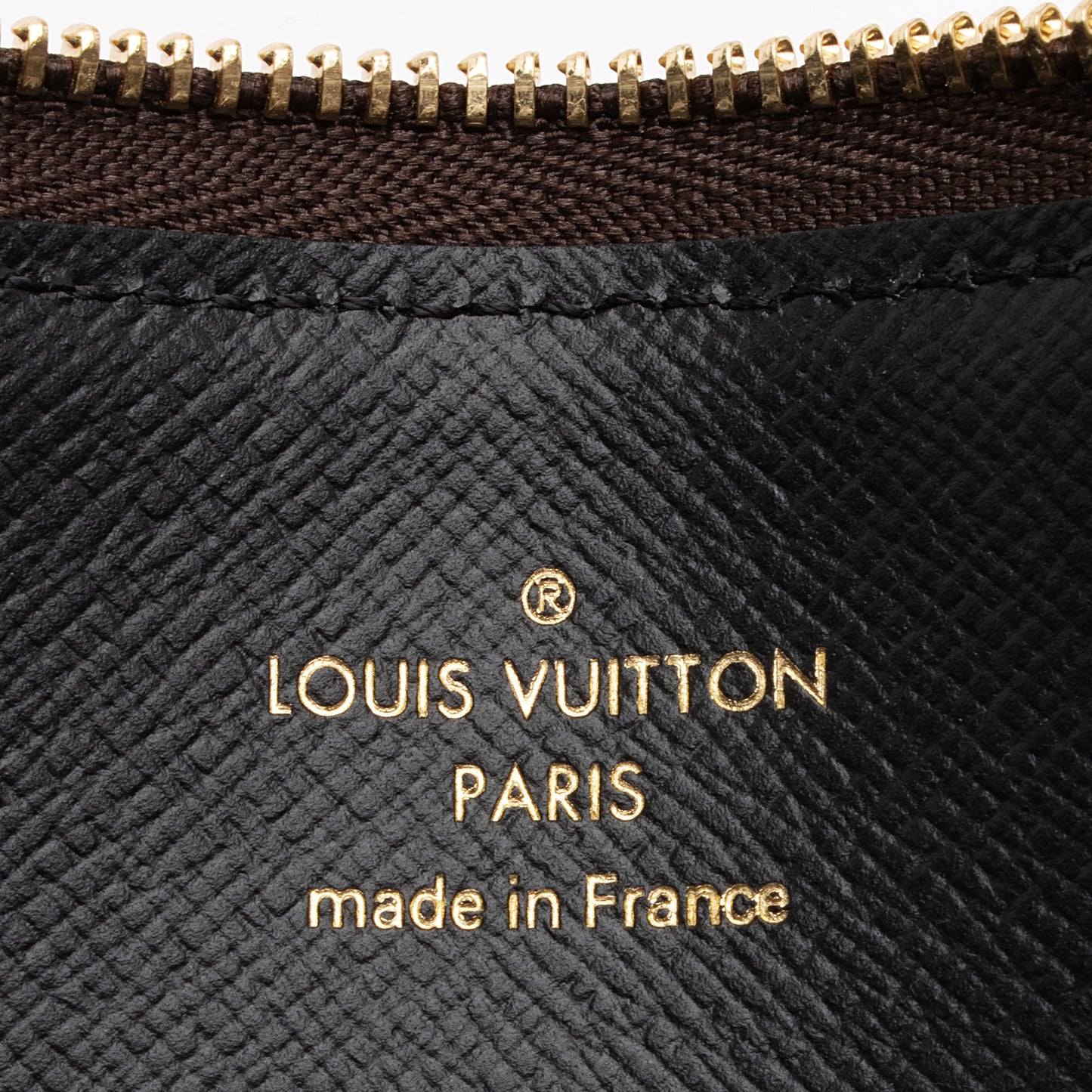 Louis Vuitton Giant Monogram Canvas Trio Large Pouch (SHF-VjOlGz)