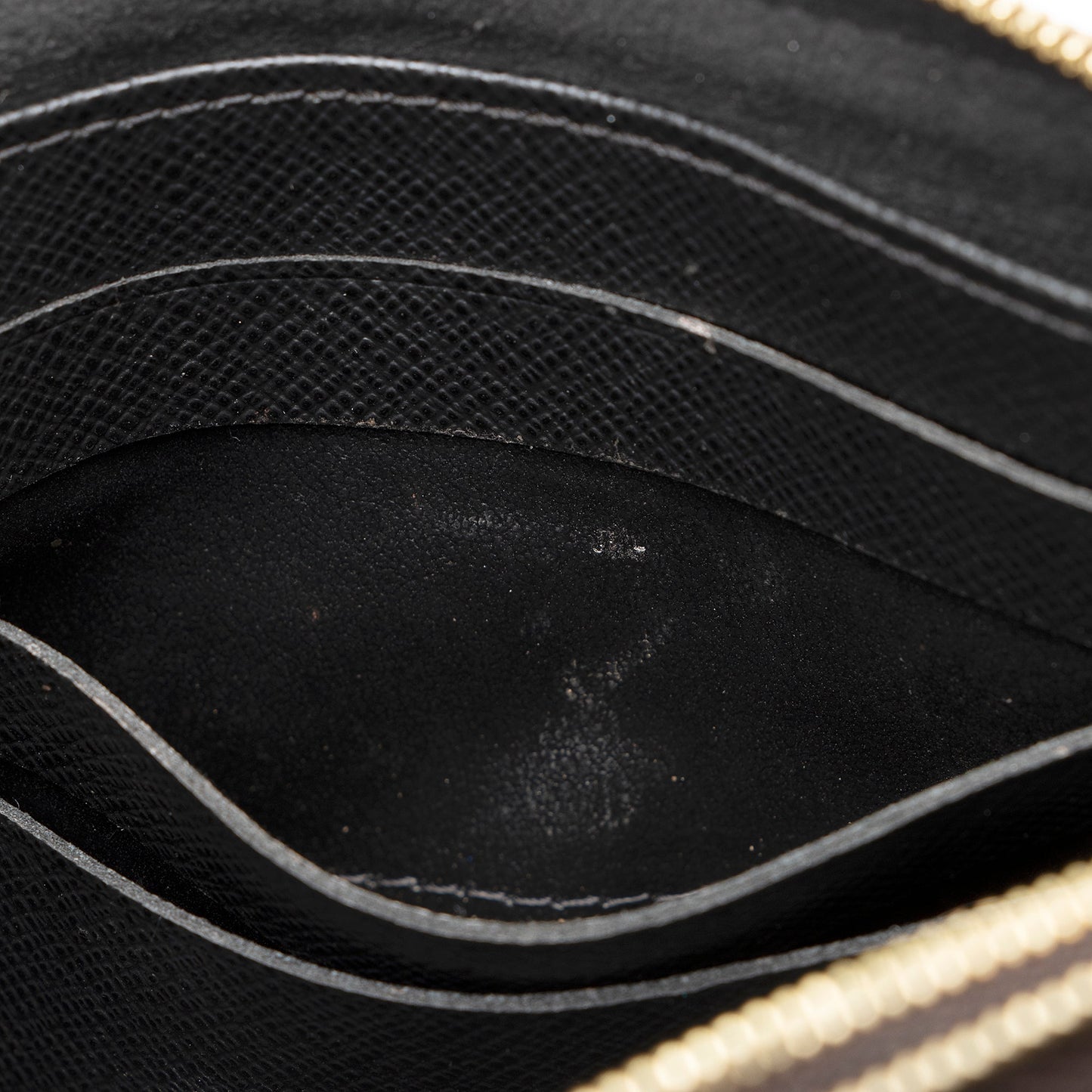 Louis Vuitton Giant Monogram Double Zip Pochette (SHF-22310)