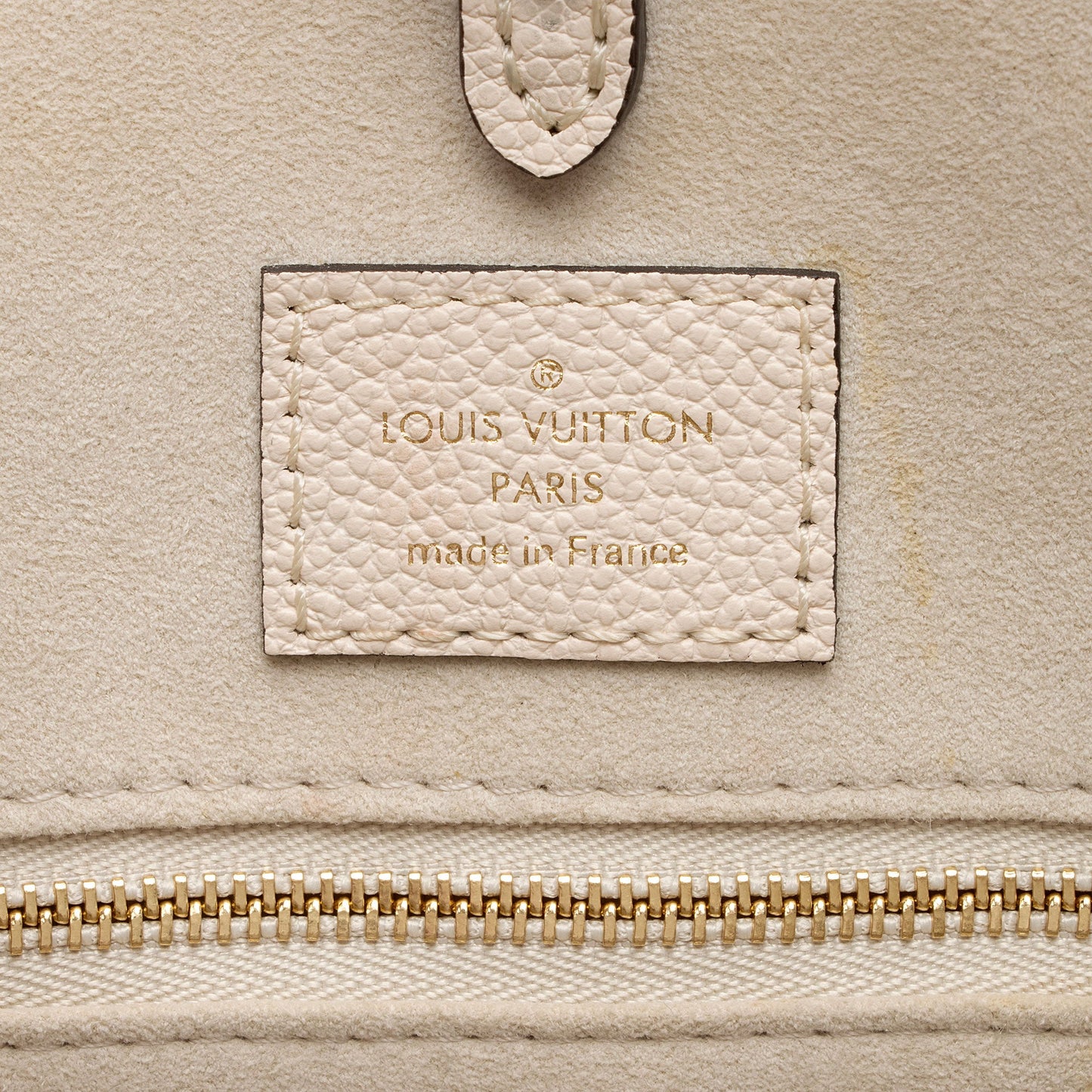 Louis Vuitton Giant Monogram Empreinte By The Pool Onthego MM Tote (SHF-iNMB0S)