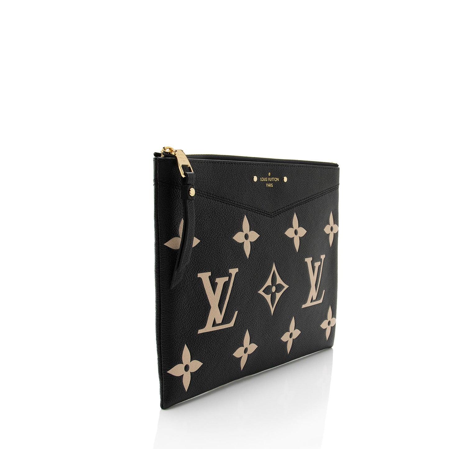 Louis Vuitton Giant Monogram Empreinte Daily Pouch (SHF-mZDtSZ)