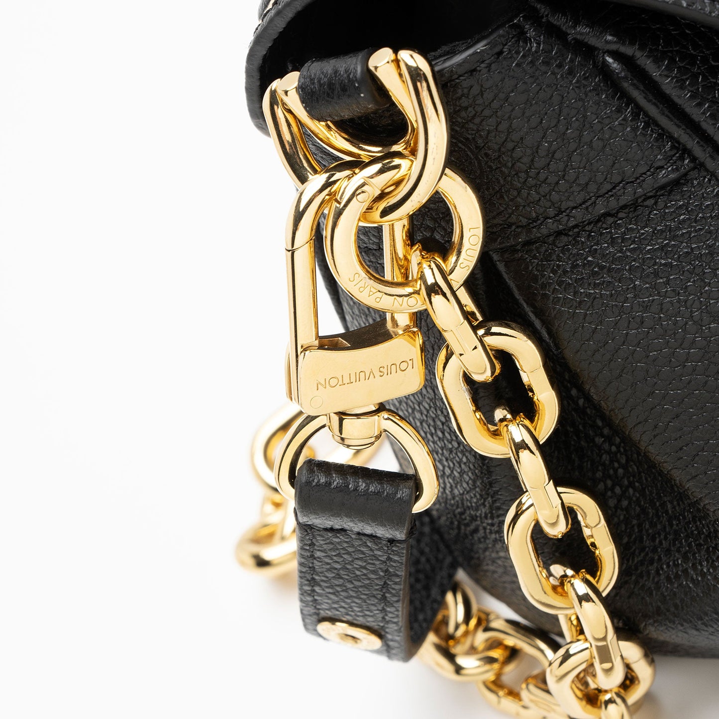 Louis Vuitton Giant Monogram Empreinte Favorite NM Shoulder Bag (SHF-EaKohQ)