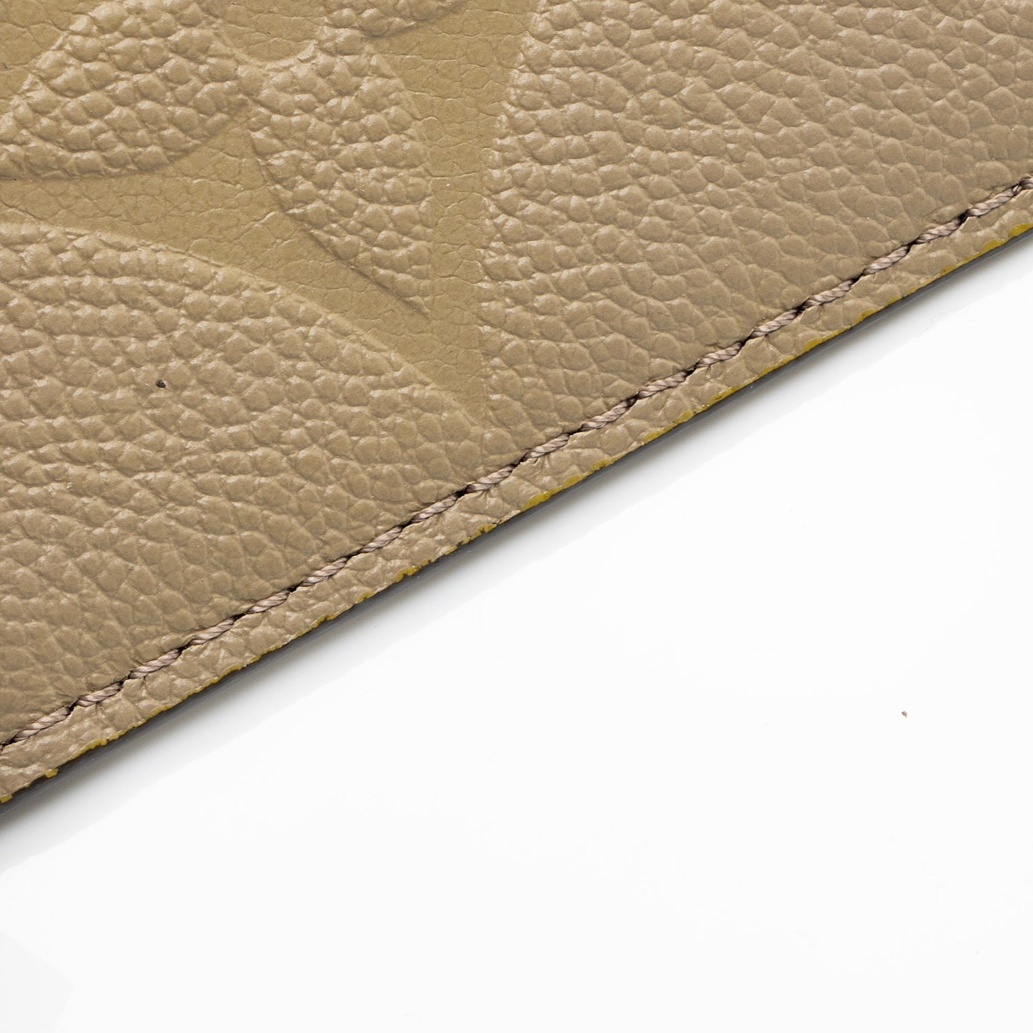 Louis Vuitton Giant Monogram Empreinte Neverfull MM Pochette (SHF-23151)