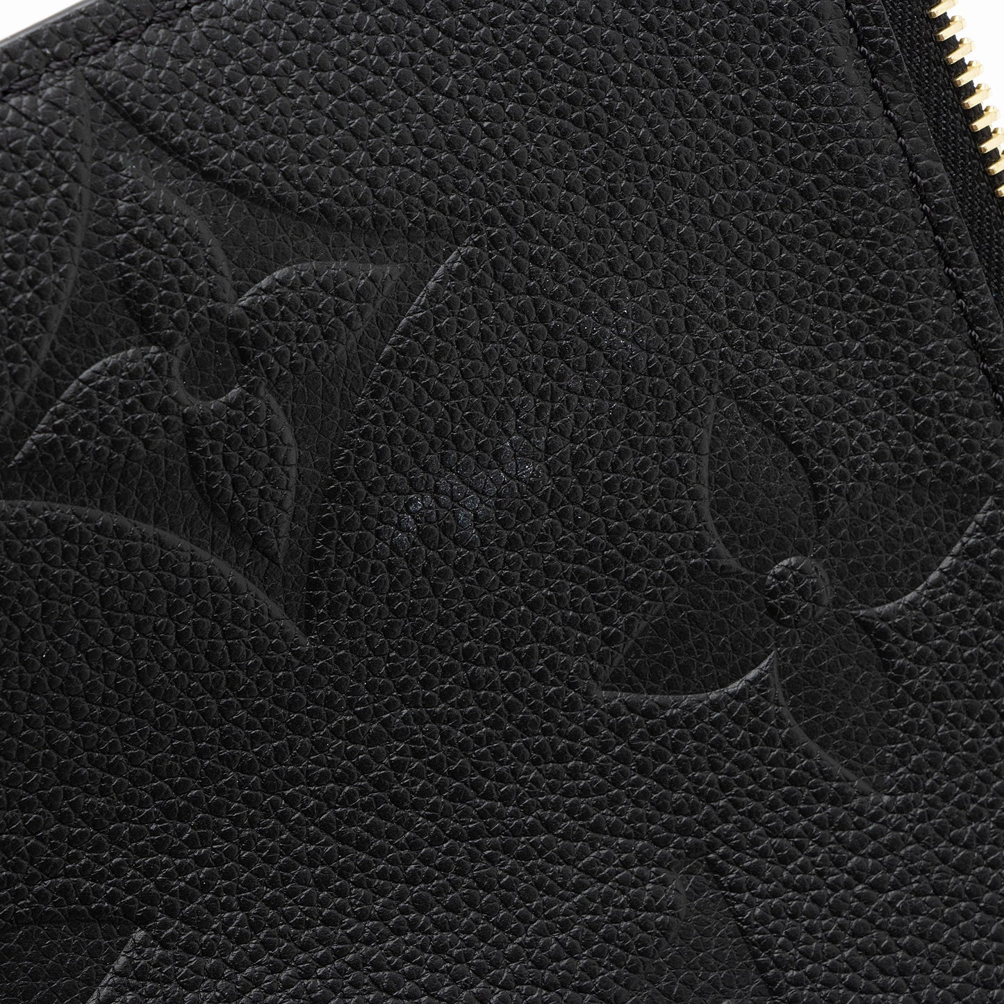 Louis Vuitton Giant Monogram Empreinte Neverfull MM Pochette (SHF-LqWbqK)