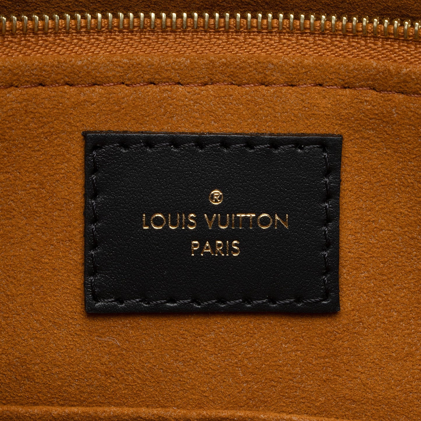 Louis Vuitton Giant Monogram Empreinte Onthego MM Tote (SHF-nYk3vh)