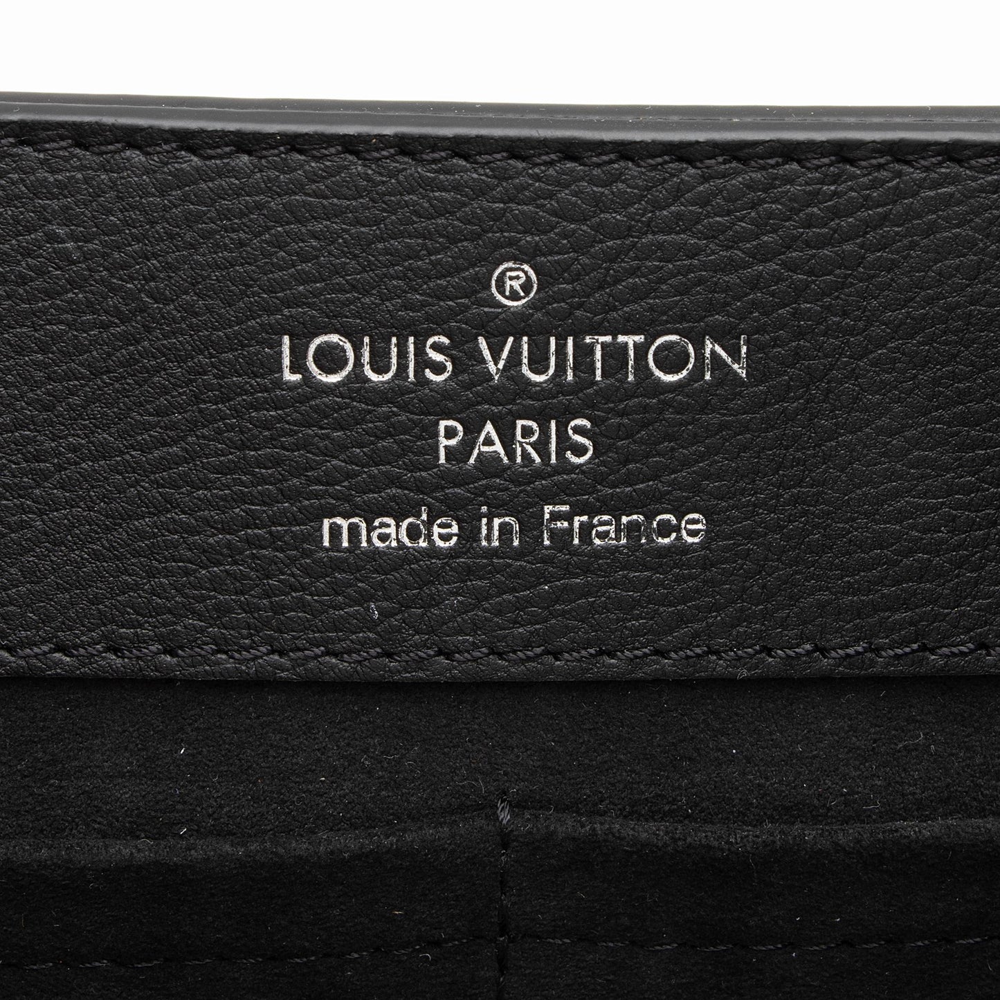 Louis Vuitton Grained Calfskin Lockme Ever MM Satchel (SHF-wlXBsa)