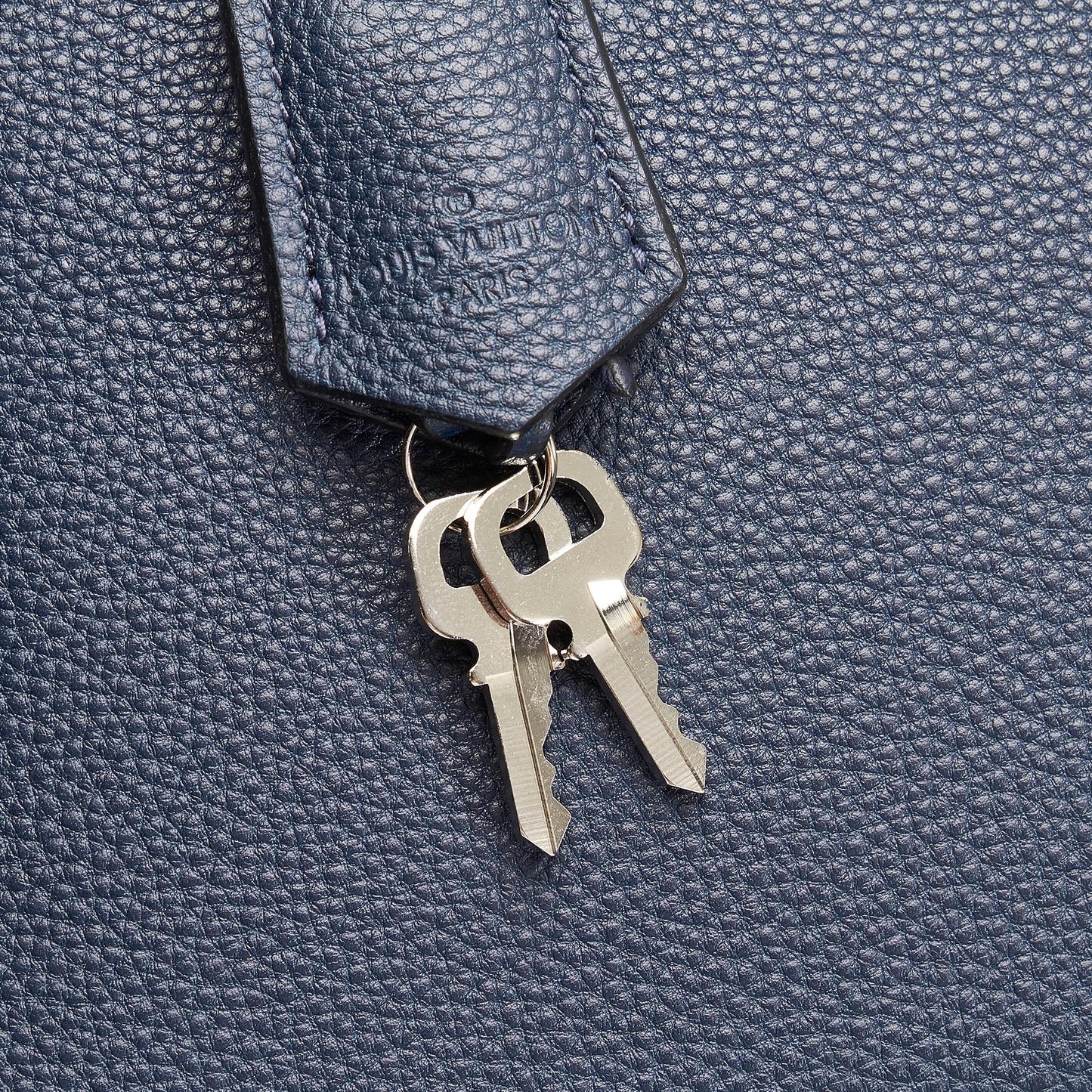 Louis Vuitton Haute Maroquinerie (SHG-34658)