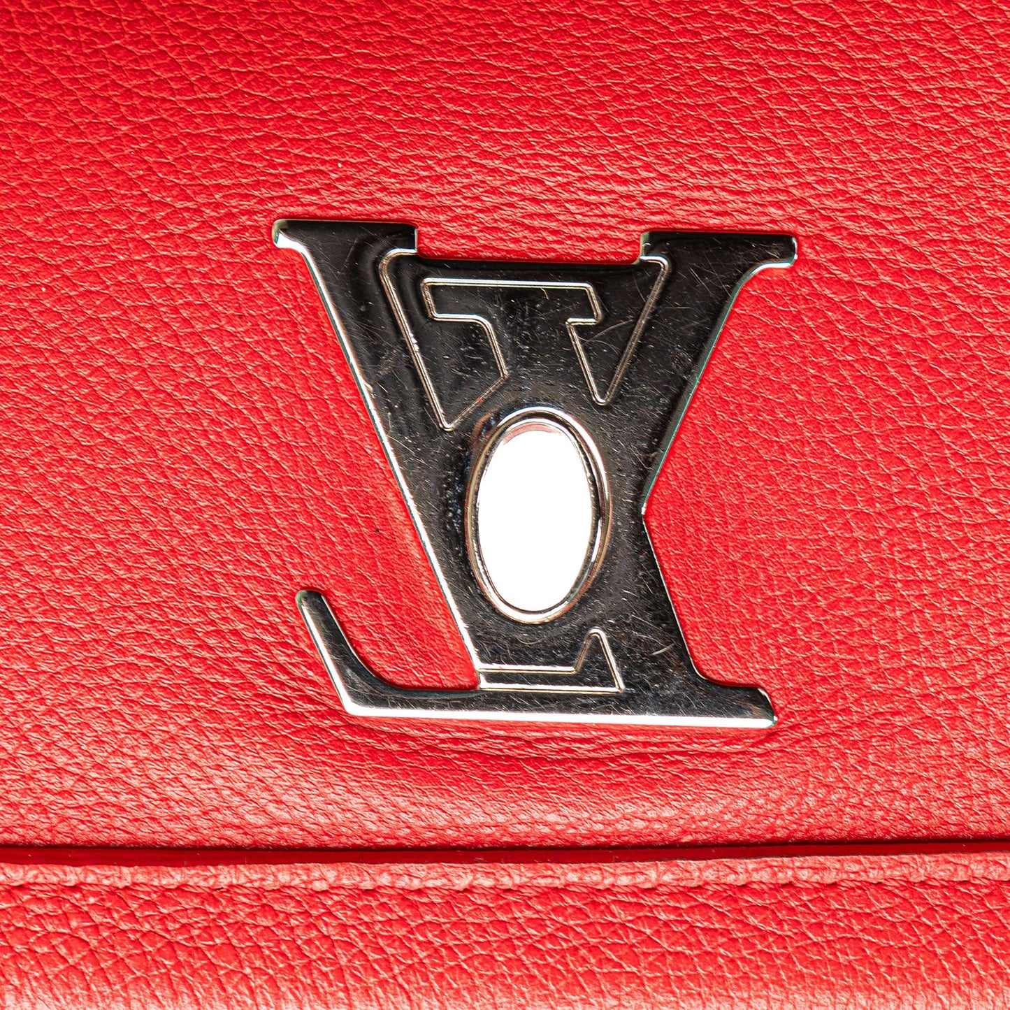 Louis Vuitton Leather Lockme II BB