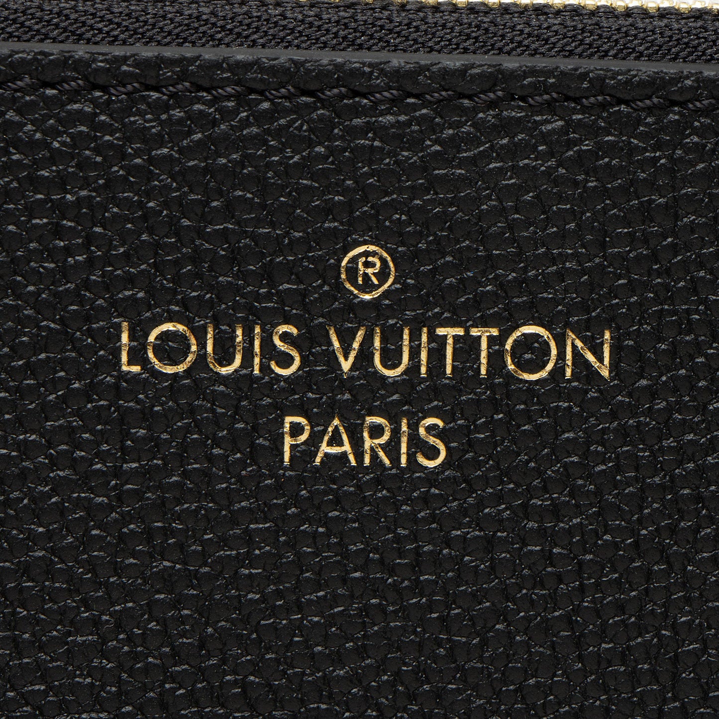 Louis Vuitton Leather Neverfull MM Pochette (SHF-UM7SS4)