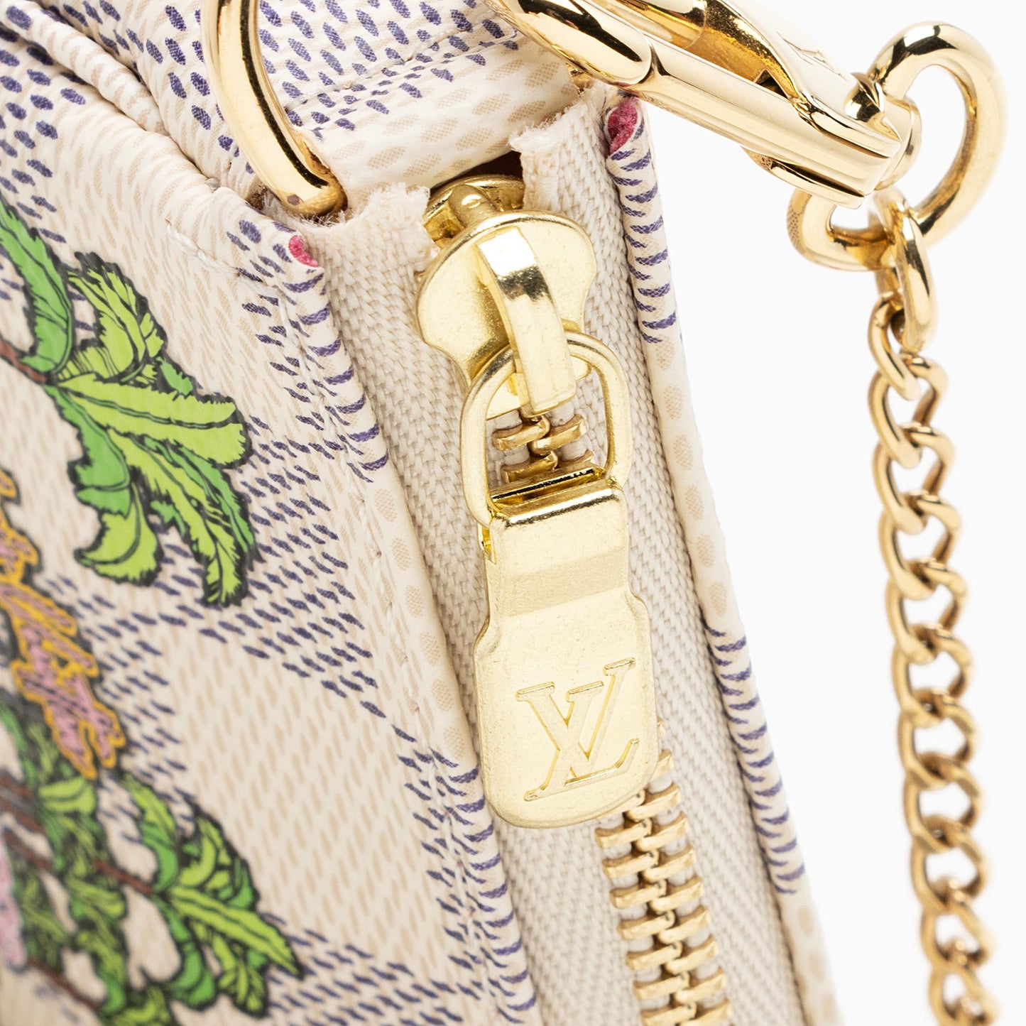 Louis Vuitton Limited Edition Damier Azur Animation Hollywood Mini Pochette Accessoires (SHF-22690)