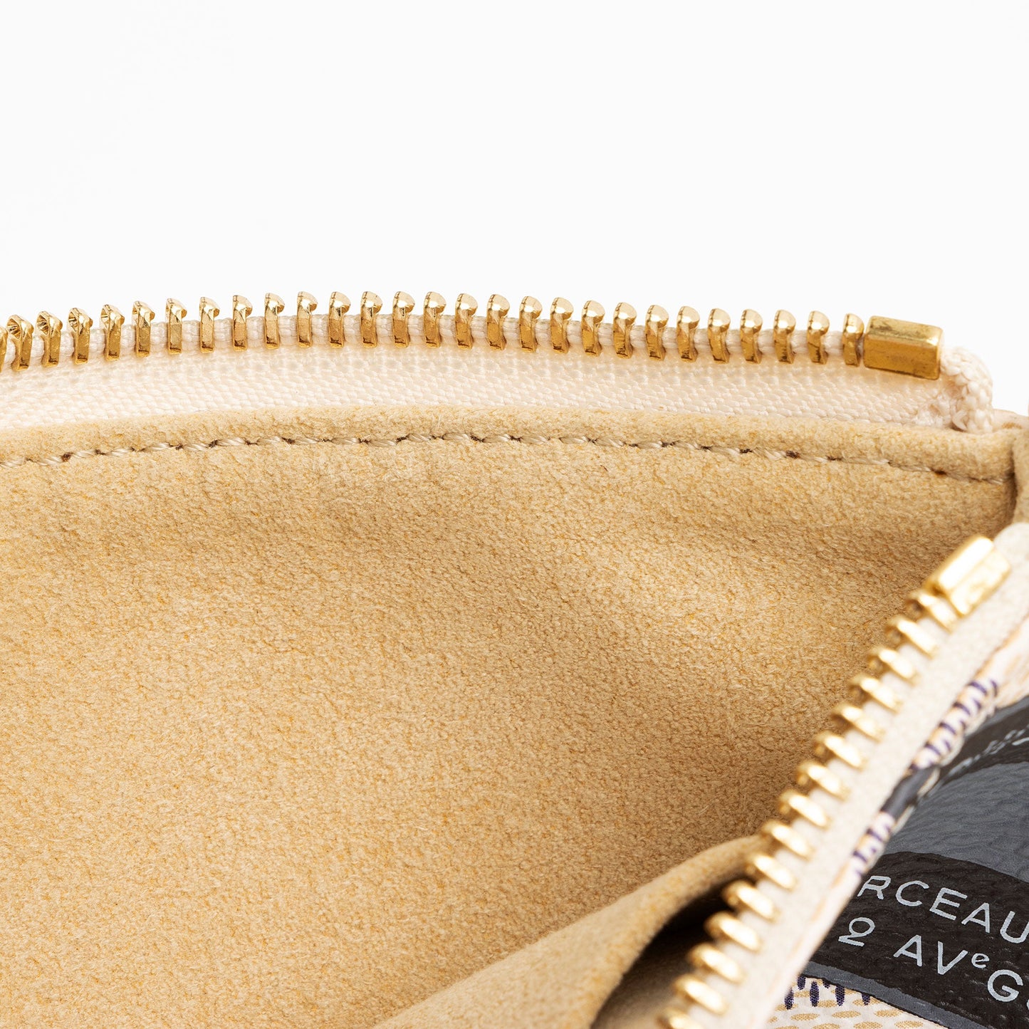 Louis Vuitton Limited Edition Damier Azur Trunks & Bags Milla MM Pochette Accessoires (SHF-WrXzxX)
