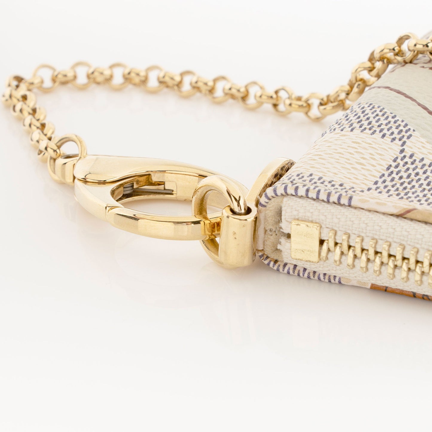 Louis Vuitton Limited Edition Damier Azur Trunks & Bags Milla MM Pochette Accessoires (SHF-WrXzxX)