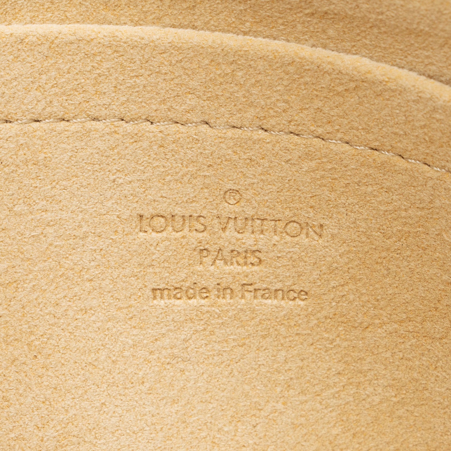 Louis Vuitton Limited Edition Damier Azur Trunks & Bags Milla MM Pochette Accessoires (SHF-WrXzxX)