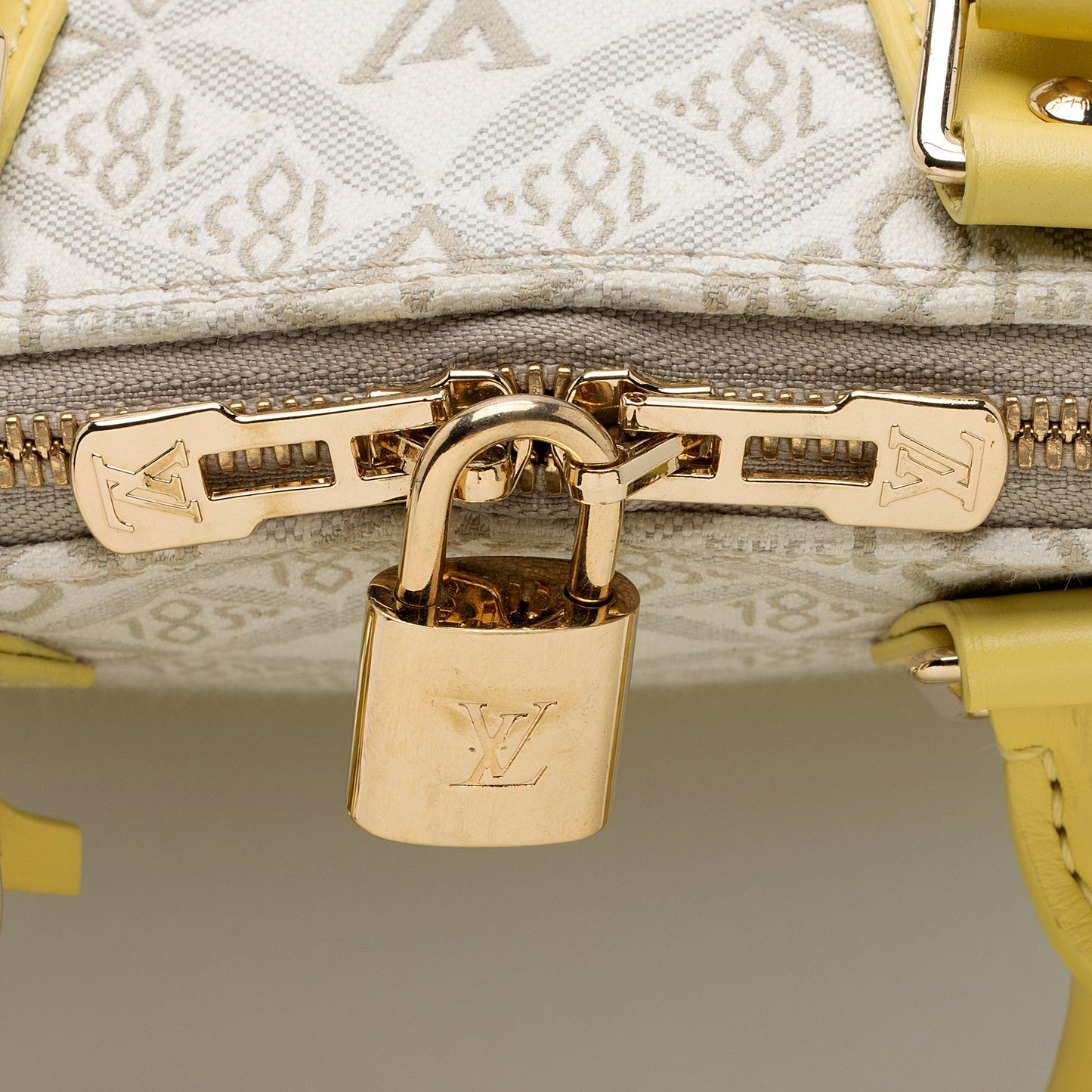 Louis Vuitton Limited Edition Jacquard Since 1854 Alma BB Satchel (SHF-HCvM7x)