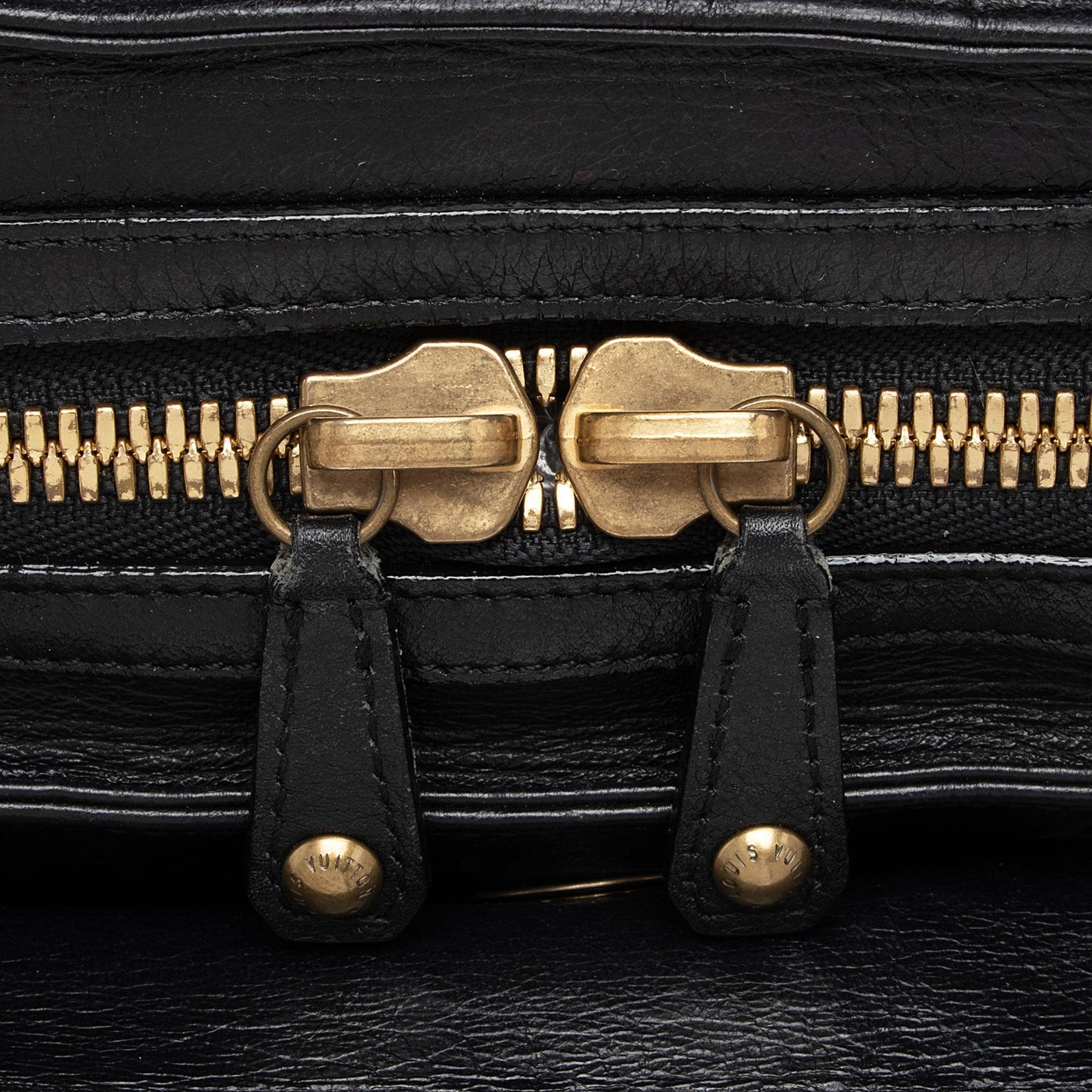 Louis Vuitton Limited Edition Lambskin Riveting Satchel (SHF-qoeOQg)
