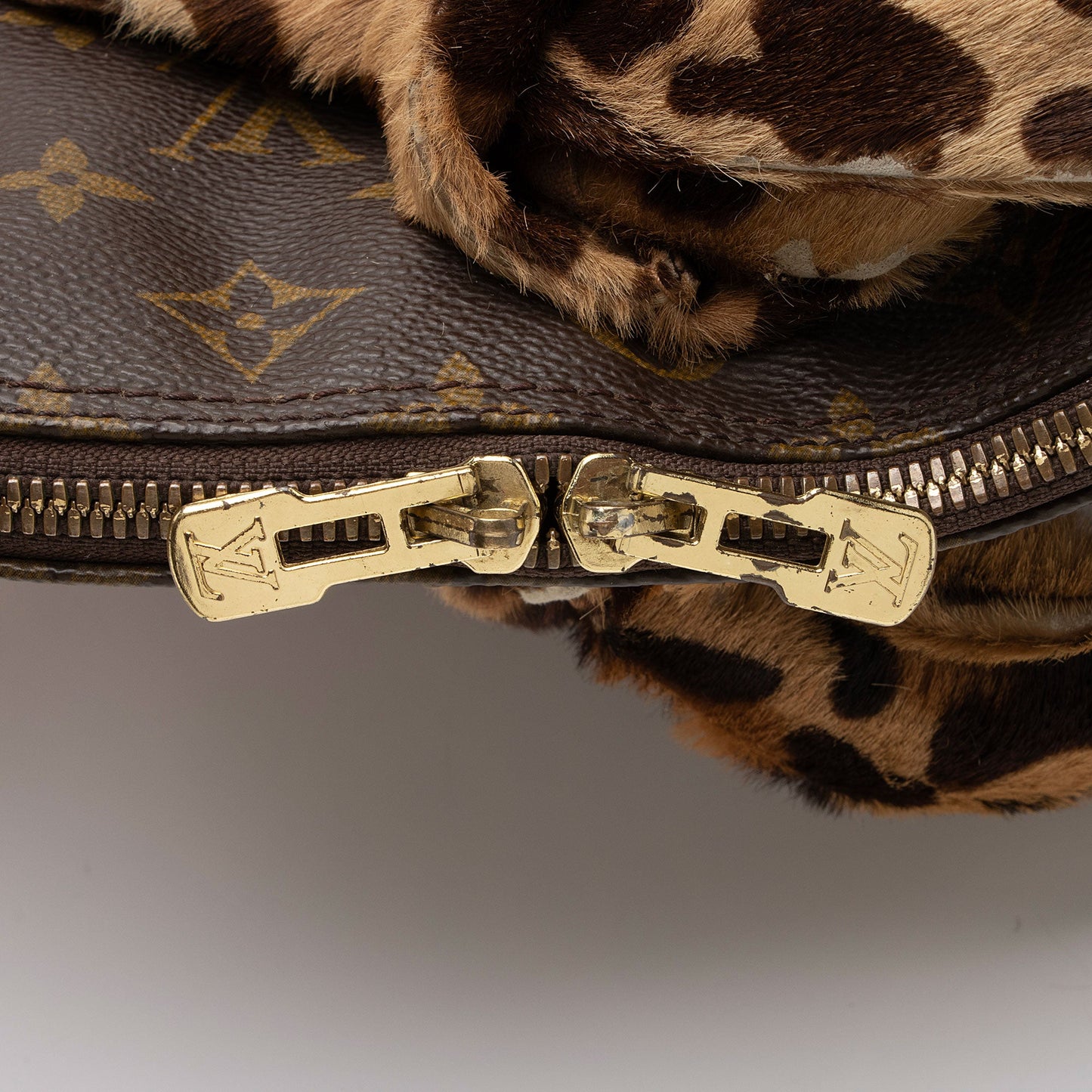 Louis Vuitton Limited Edition Monogram Canvas Leopard Pony Hair Allia Alma Satchel (SHF-7m3MG9)