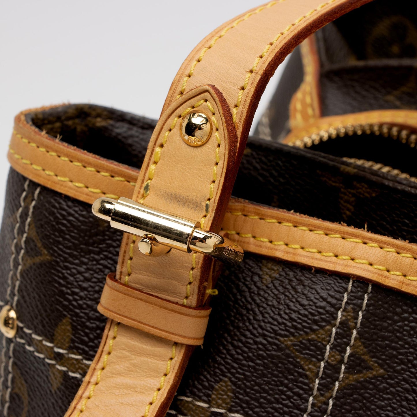 Louis Vuitton Limited Edition Monogram Canvas Riveting Satchel (SHF-mL6nuz)