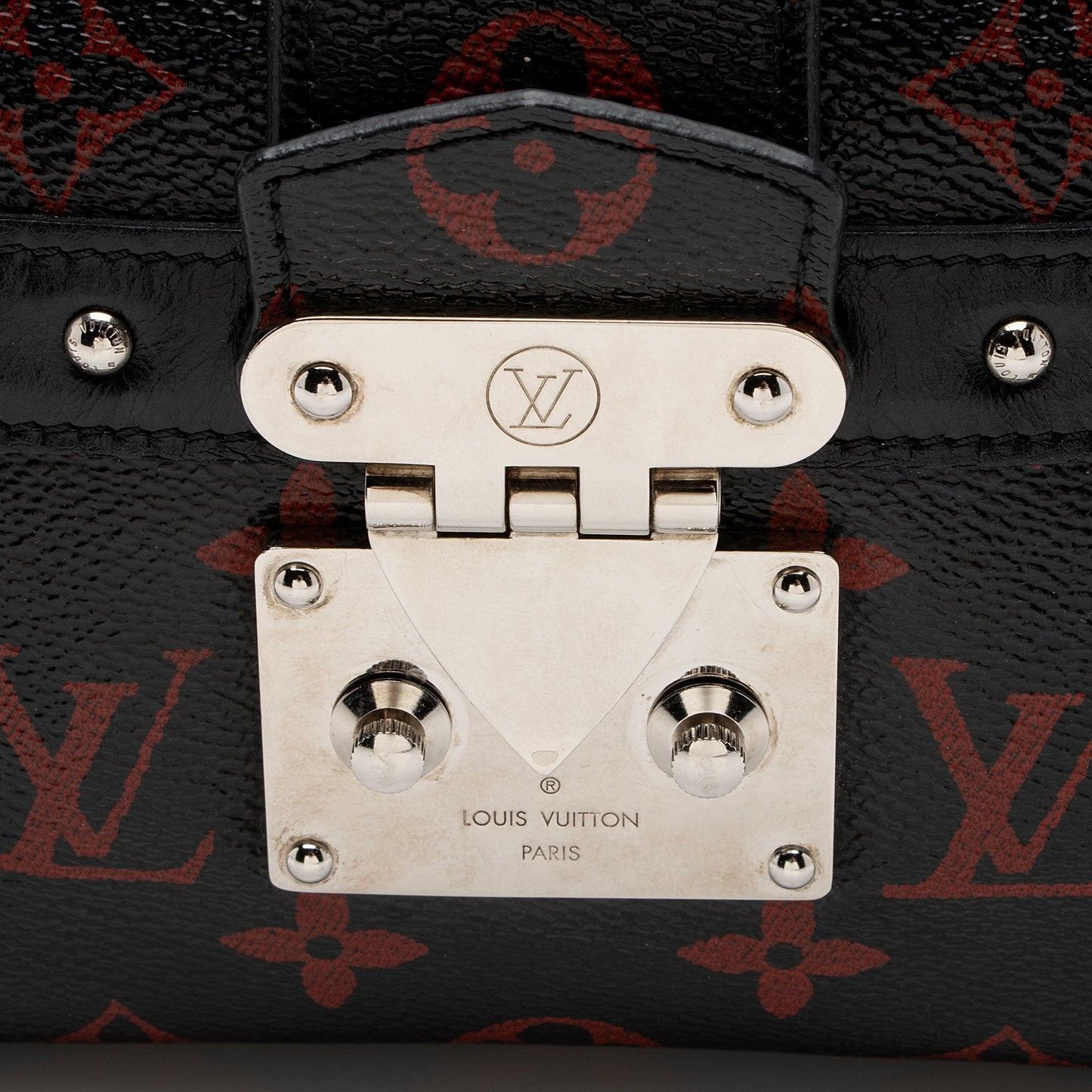 Louis Vuitton Limited Edition Monogram Infrarouge Petite Malle Soft Bag (SHF-qVIXct)
