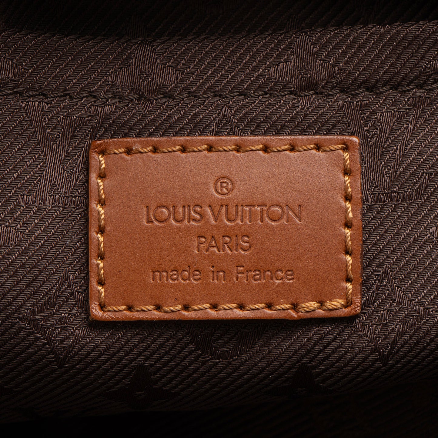 Louis Vuitton Limited Edition Monogram Suede Onatah GM Hobo (SHF-G76oTY)