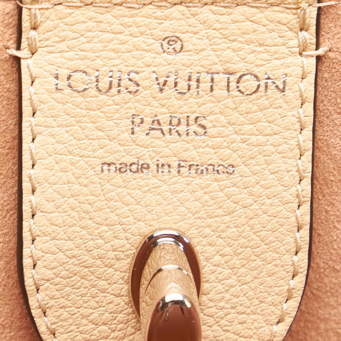 Louis Vuitton LockMe Cabas (SHG-37820)