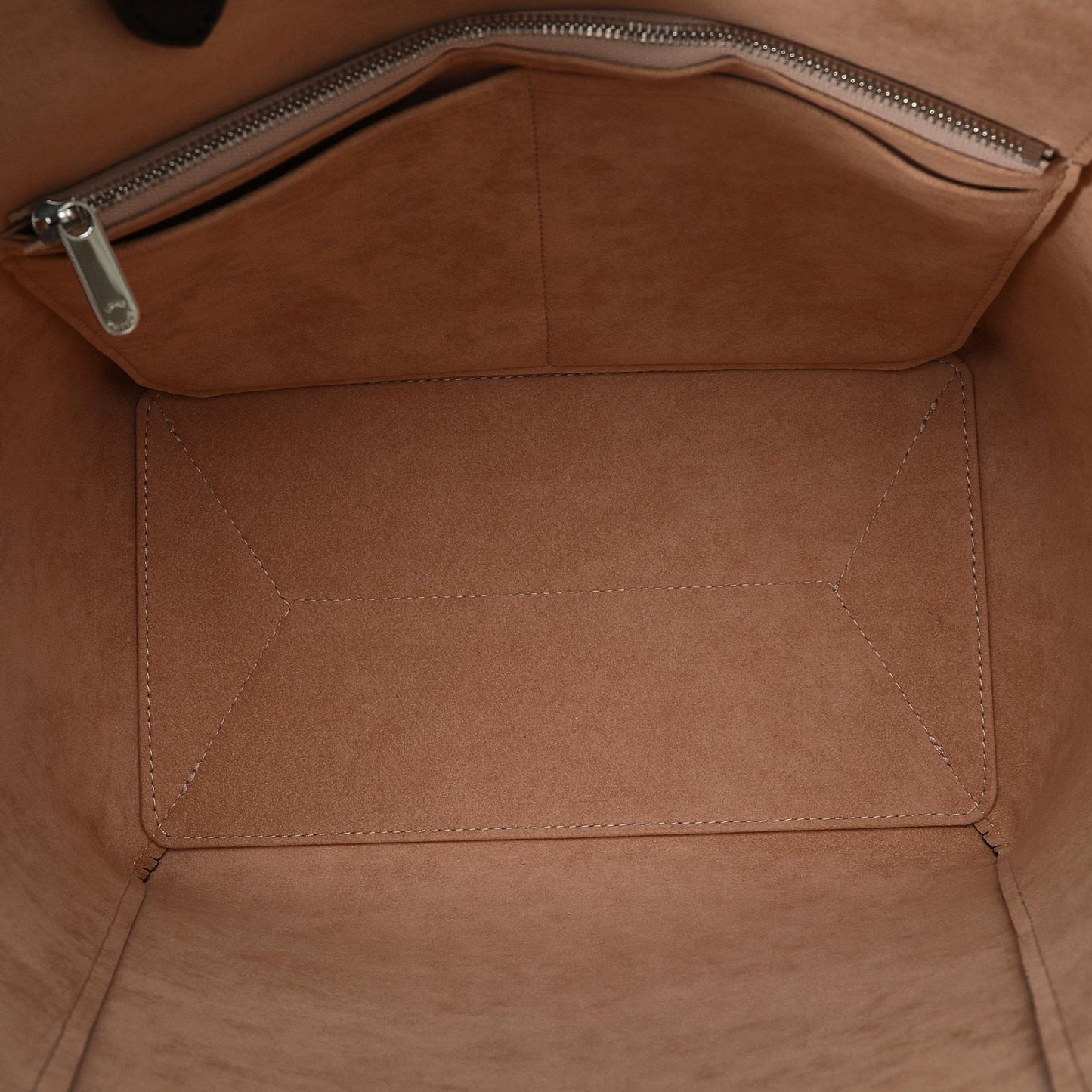 Louis Vuitton LockMe Cabas