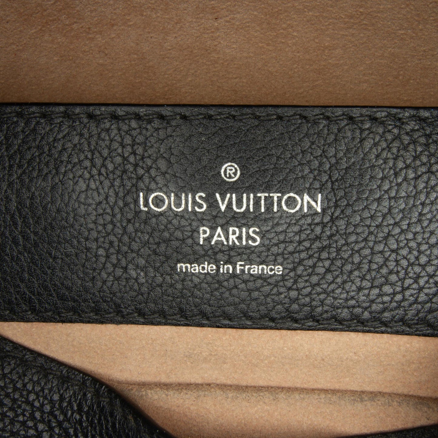 Louis Vuitton LockMe Ever BB (SHG-d8jTQQ)
