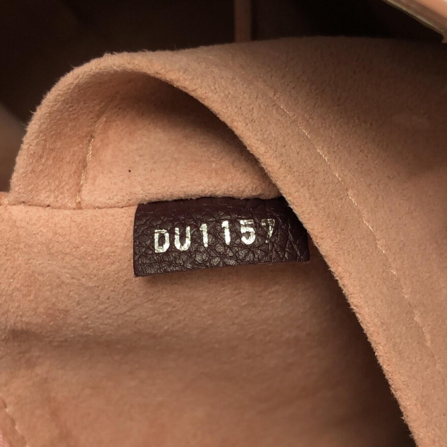 Louis Vuitton Lockme Bucket Bag (SHG-2Oi4PL)