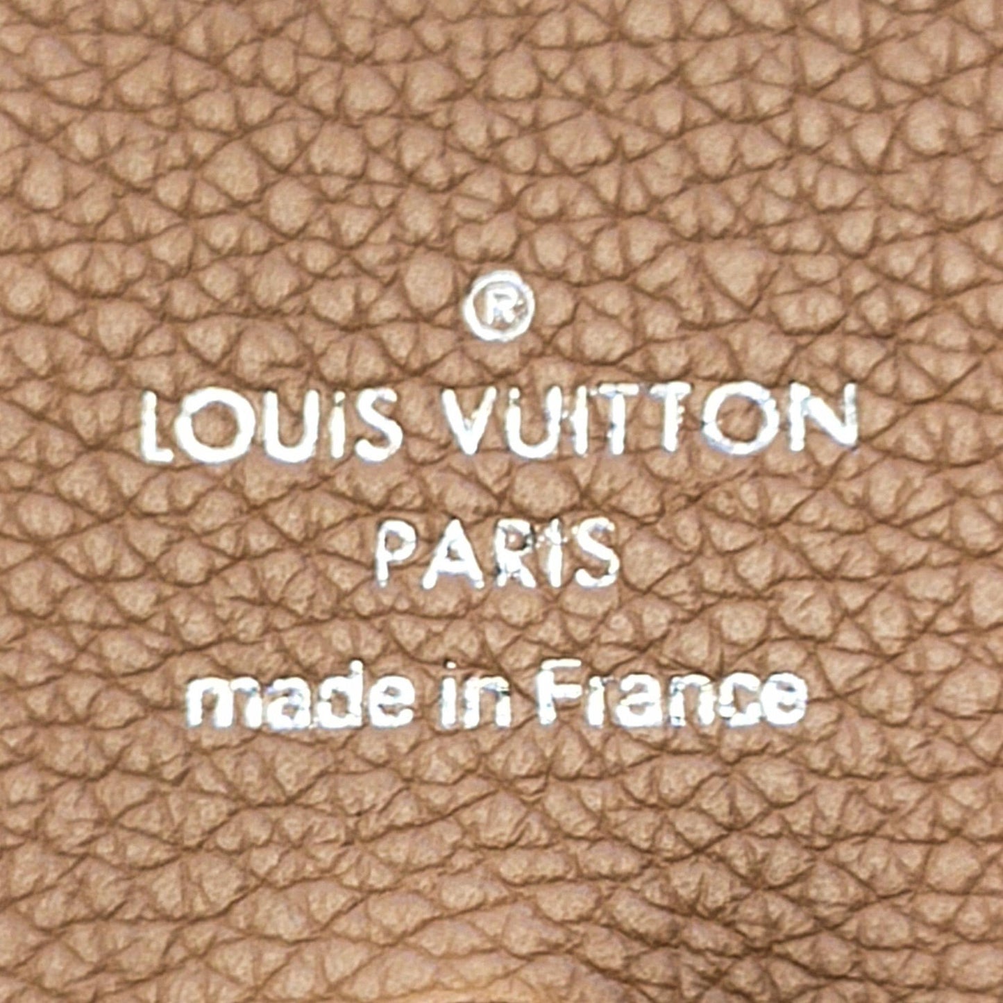 Louis Vuitton Lockme Hobo (SHG-z4pSE8)