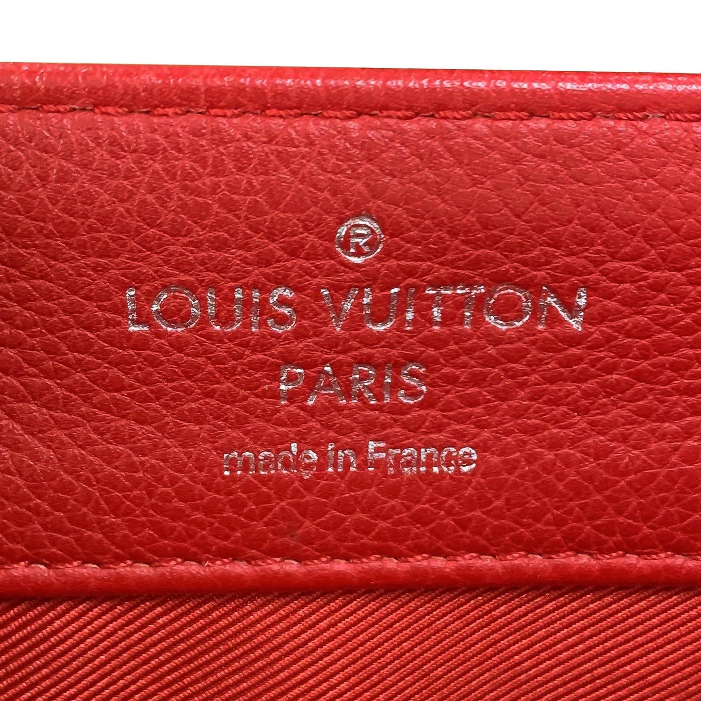 Louis Vuitton Lockme II (SHG-35284)