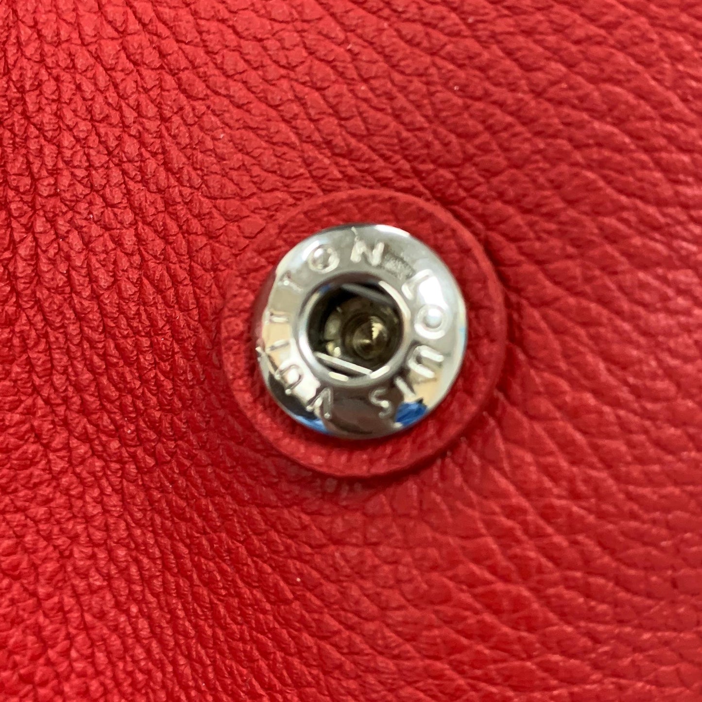 Louis Vuitton Lockme II (SHG-35284)