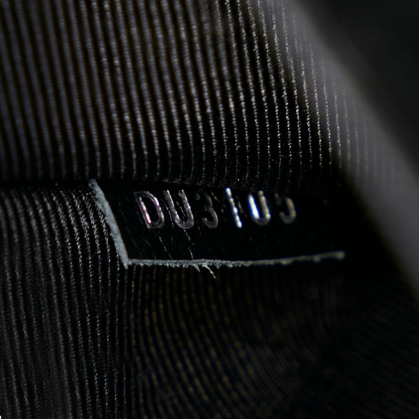 Louis Vuitton Lockme II (SHG-9dZFU0)