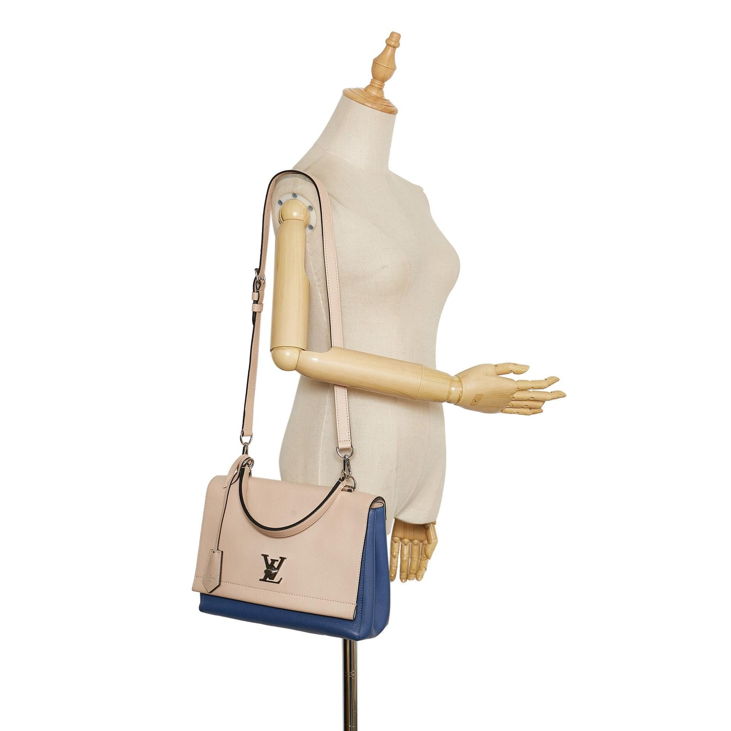 Louis Vuitton Lockme II (SHG-AIEbQv)