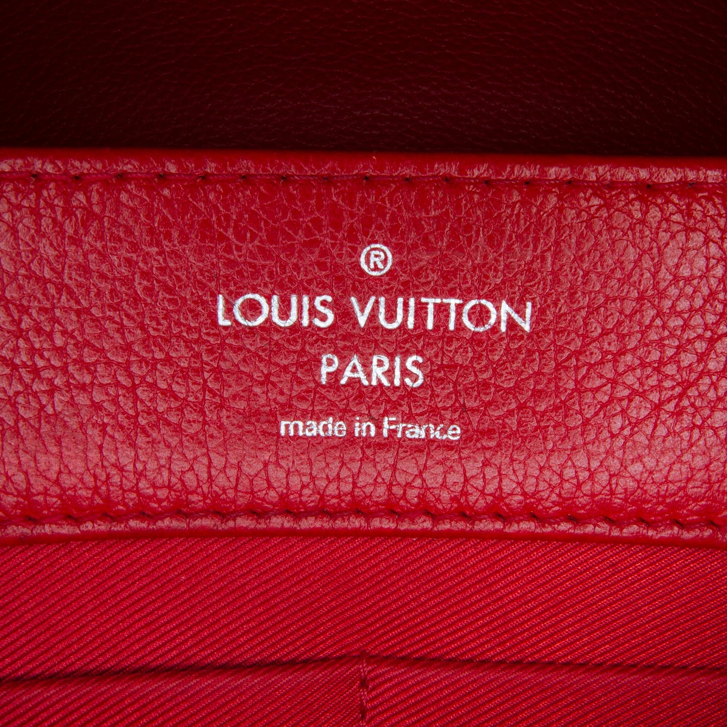 Louis Vuitton Lockme II (SHG-cJqzRT)