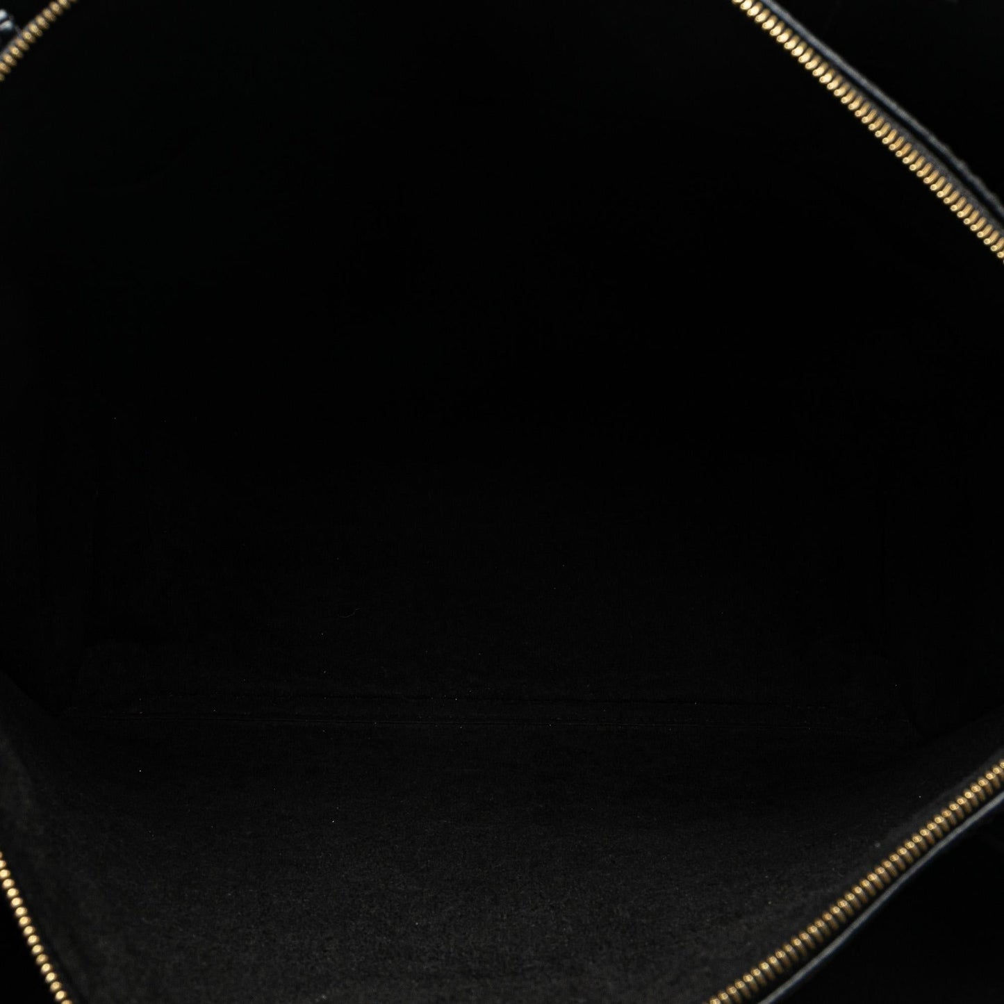 Louis Vuitton Lockmeto (SHG-UaWL4w)