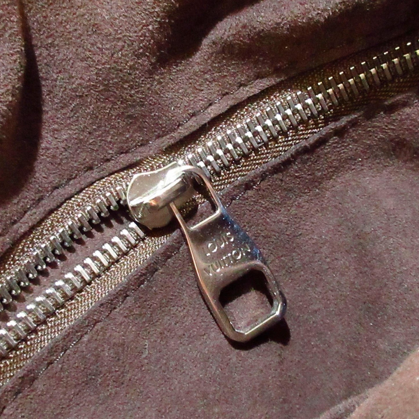 Louis Vuitton Mahina Babylone PM (SHG-xfYqqX)
