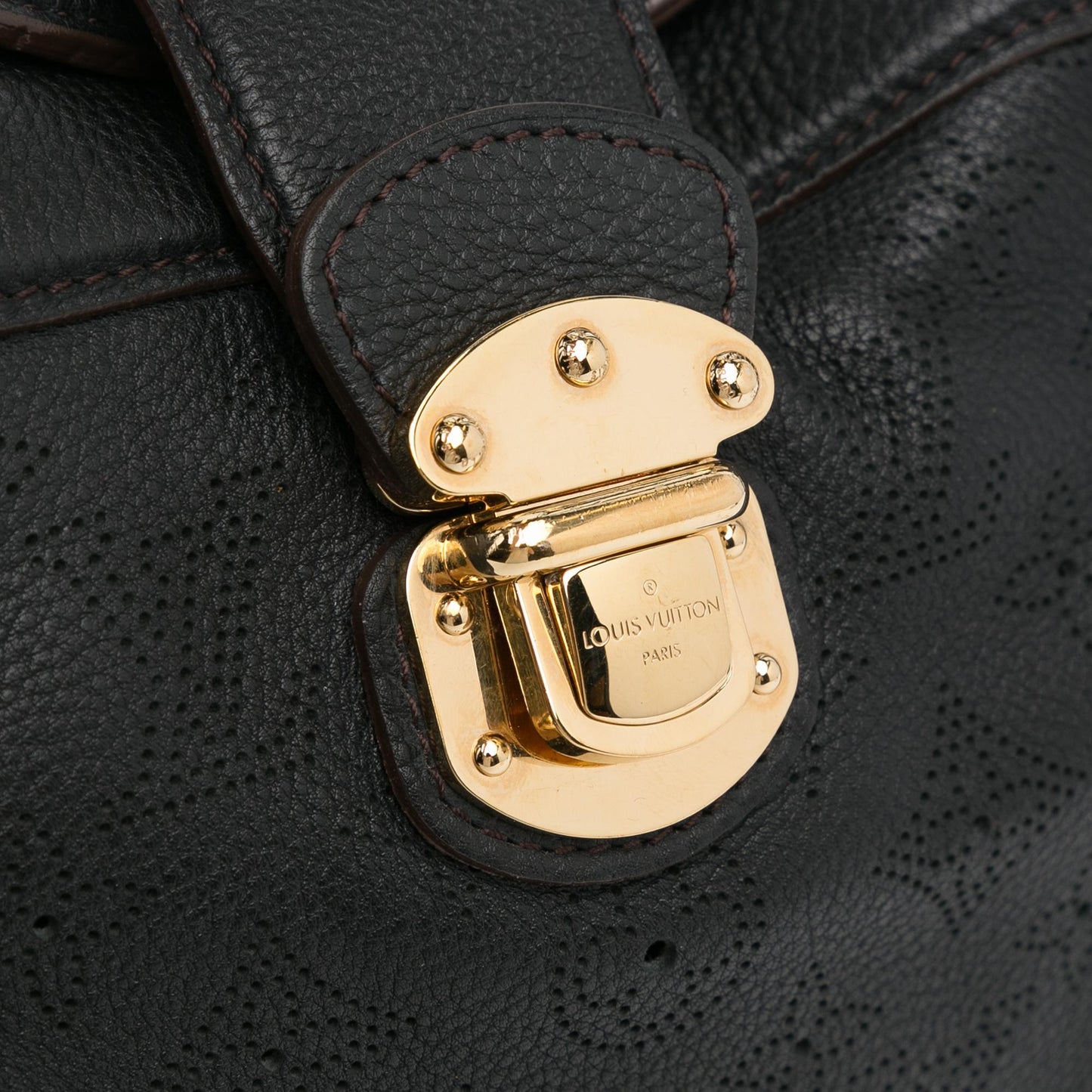 Louis Vuitton Mahina Cirrus PM (SHG-V71Xju)