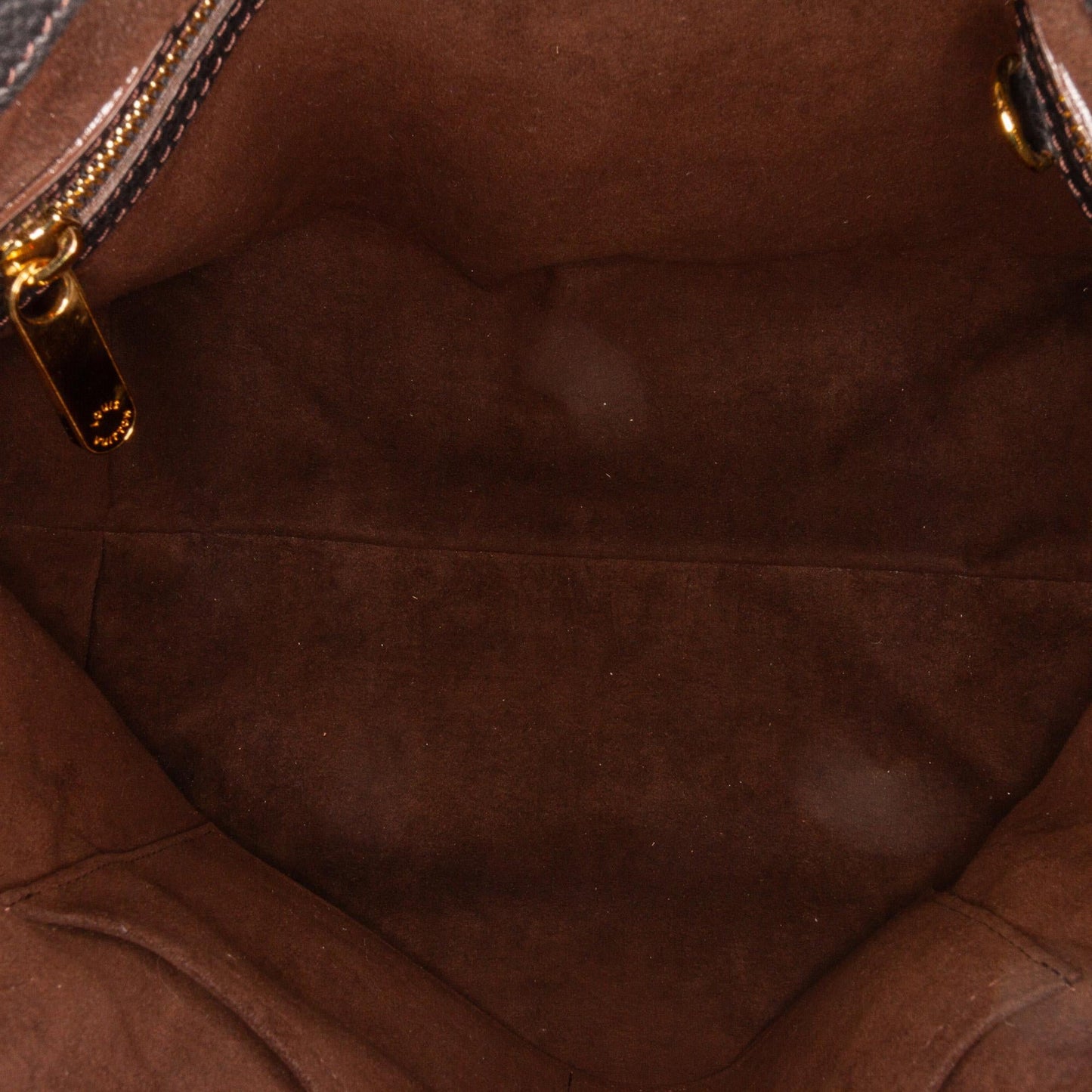 Louis Vuitton Mahina Cirrus PM (SHG-V71Xju)