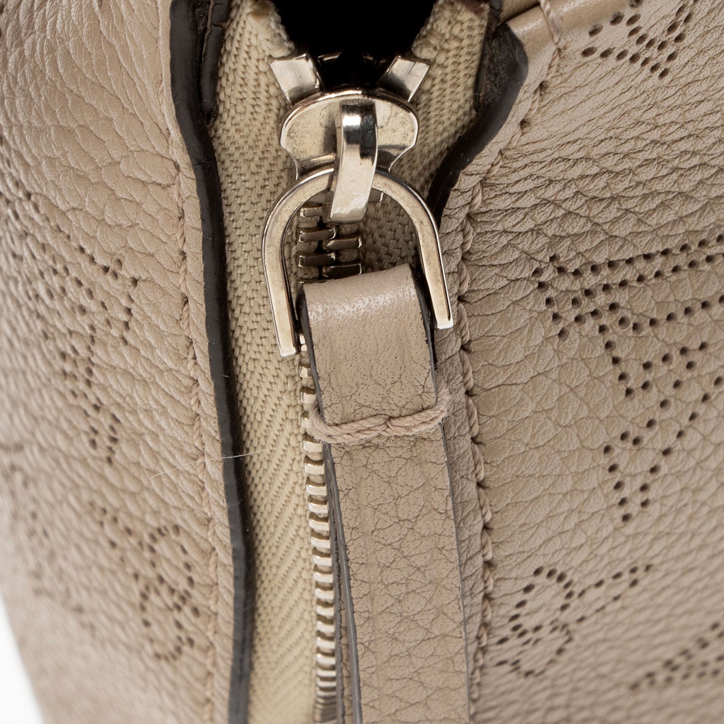 Louis Vuitton Mahina Leather Babylone Chain BB Satchel