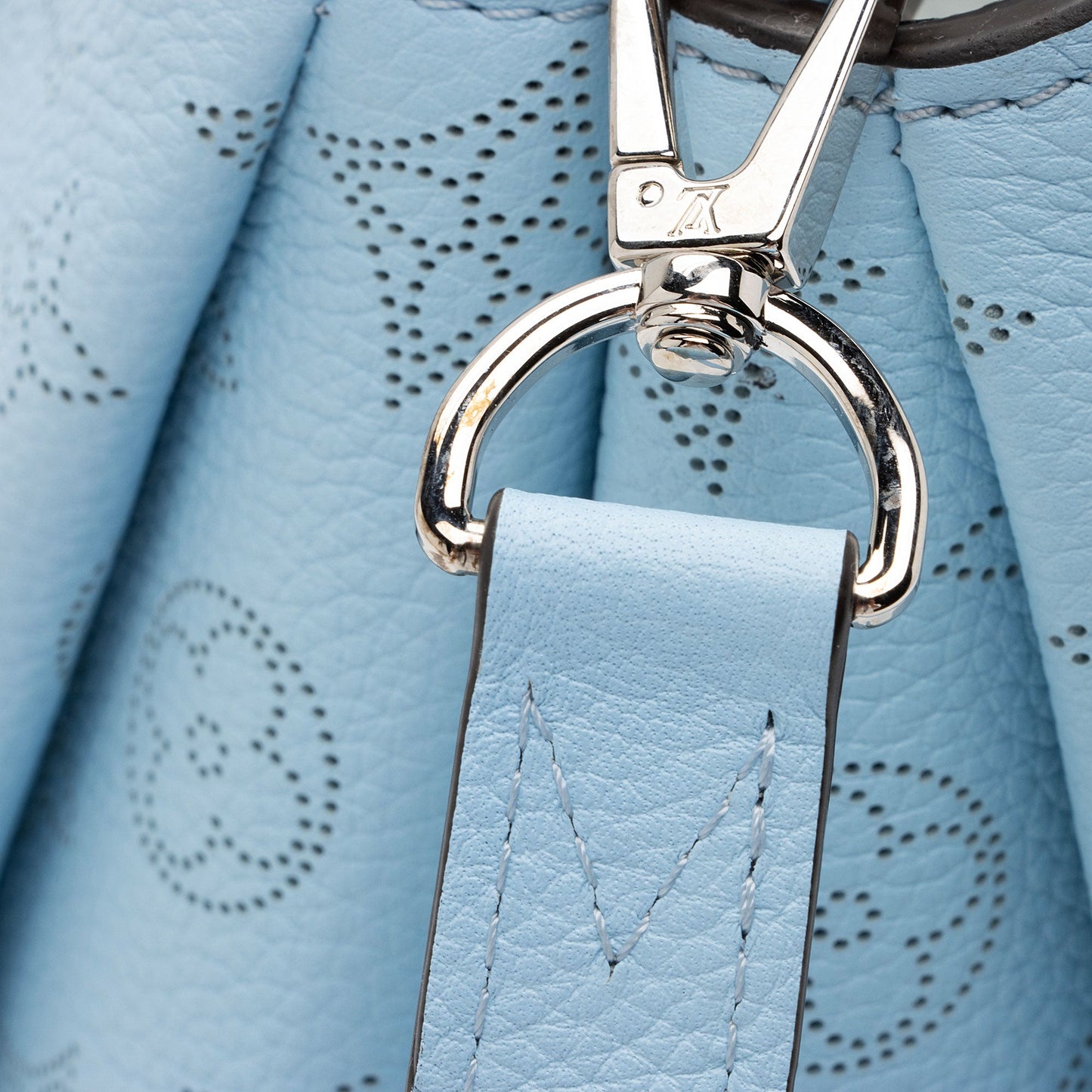 Louis Vuitton Mahina Leather Babylone PM Satchel (SHF-UwbX6i)