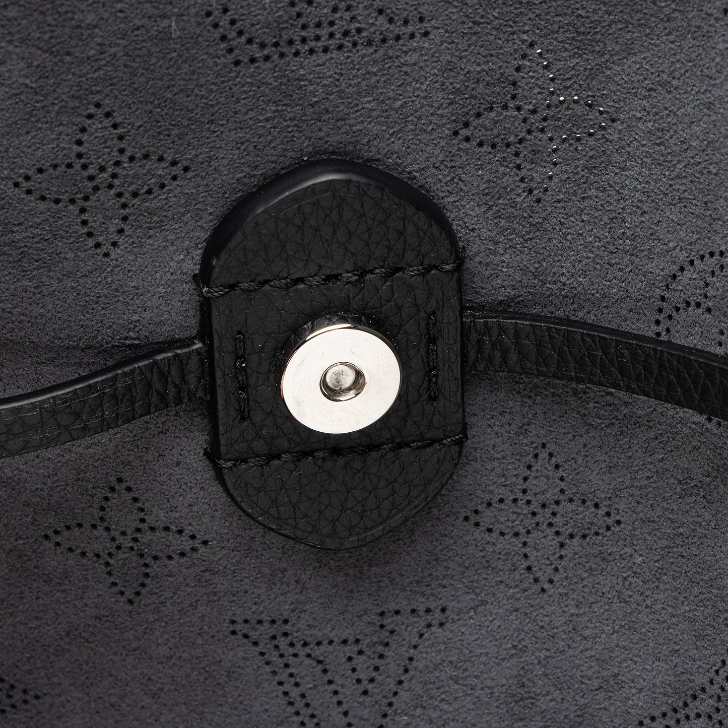 Louis Vuitton Mahina Leather Boundless Tote